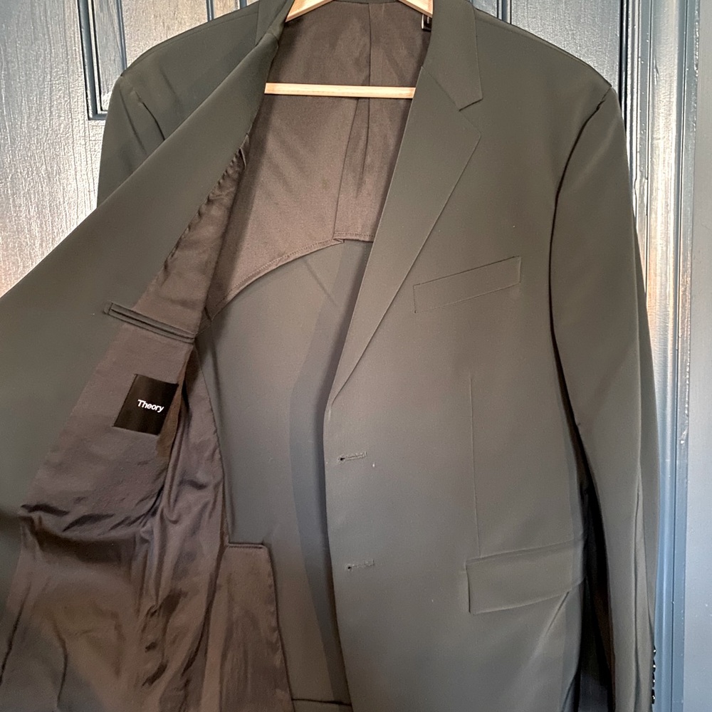 Theory Sarroni Tech Suit
